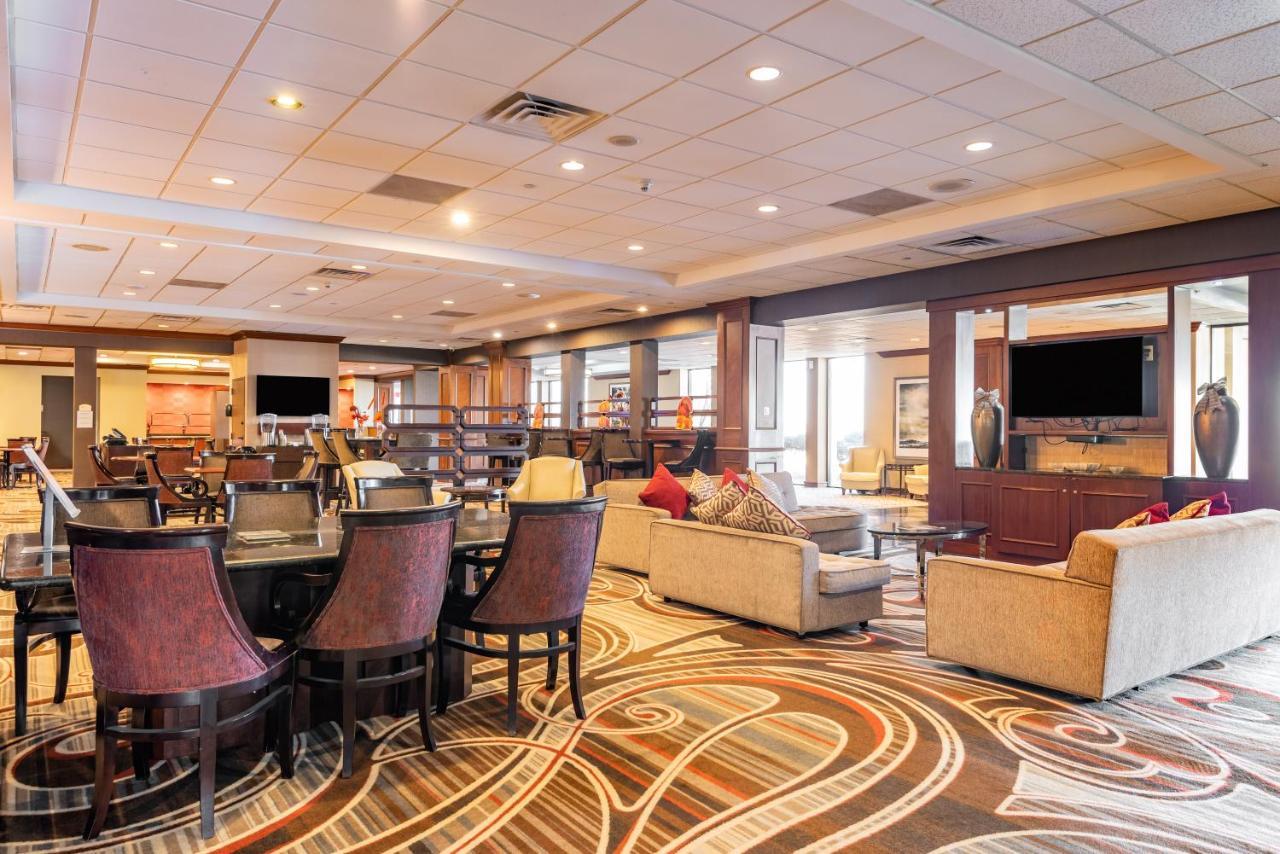 Wyndham Omaha Hotel - West Dodge Екстериор снимка