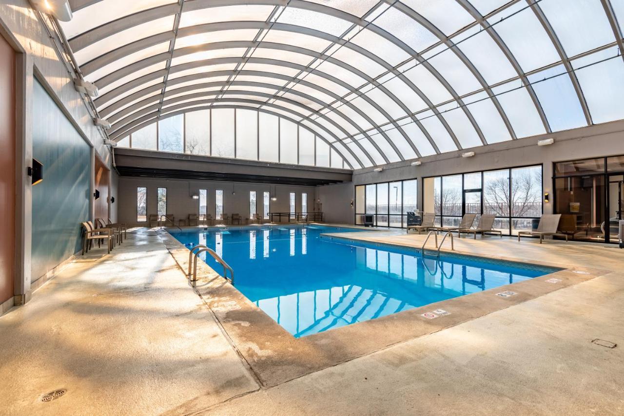 Wyndham Omaha Hotel - West Dodge Екстериор снимка