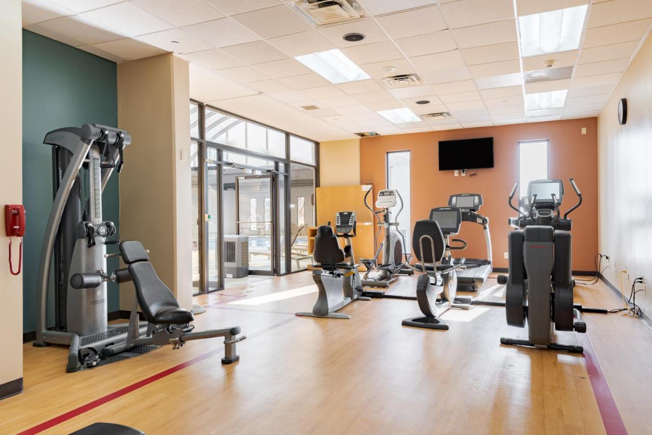 Wyndham Omaha Hotel - West Dodge Екстериор снимка